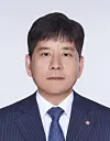 Kim Yeon-seop, former chief strategy officer of Lotte Chemical, was appointed as CEO of Lotte Energy Materials Tuesday, which was rebranded from Iljin Materials Tuesday. [LOTTE CHEMICAL]