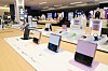 Various units of Samsung Electronics' Galaxy Z Flip 4 foldable smartphone are on display at a Samsung retail store in southern Seoul on August 26. [YONHAP]
