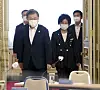 President Moon Jae-in, left, and Justice Minister Choo Mi-ae, right, enter a strategy meeting at the Blue House to reform the National Intelligence Service (NIS), prosecution and police on Monday. [YONHAP]