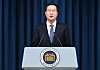 Park Sung-jae, a former head of the Seoul High Prosecutors’ Office, speaks at a press briefing at the Yongsan presidential office in central Seoul after he is nominated as new justice minister on Tuesday. [JOINT PRESS CORPS]