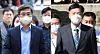 Former Defense Minister Suh Wook, left, and former Coast Guard Commissioner General Kim Hong-hee are questioned at the Seoul Central District Court in Seocho District, southern Seoul, Friday over their alleged mishandling of the death of a South Korean fisheries official killed by North Korean soldiers in September 2020. The court issued arrest warrants for them early Saturday. [NEWS1]