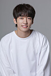 Singer-songwriter Lee Seung-yoon [SHOW PLAY ENTERTAINMENT]