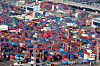 Containers are stacked up at a pier in Busan on Nov. 21. [JOONGANG PHOTO]