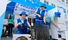Samsung Electronics donated 3 billion won ($2.4 million) to the Hope Bridge Korea Disaster Relief Association on Thursday. The picture above shows Samsung engineers providing free repair services for its home appliances to flood victims. [SAMSUNG ELECTRONICS]