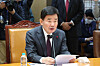 National Assebly Speaker Kim Jin-pyo at an event on Wednesday. [YONHAP]