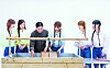 A picture of girl group NewJeans making hanji with hanji-maker Ahn Chi-yong for a promotional video made by the Korea Craft and Design Foundation [CHOI YEONG-JAE]