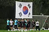 Members of the Korean national football team conduct their first training session after arriving in Qatar at the Al Egla Training Facility in Doha on Monday night. The majority of the team was available for the training session, which focused mainly on overcoming jetlag, with a few Europe-based players joining the squad later on Monday night or on Tuesday. [JOONGANG ILBO]