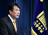 Kim Tae-hyo, principal deputy national security adviser, speaks on President Yoon Suk Yeol’s state visit to the United State next week in a press briefing at the Yongsan presidential office in central Seoul on Thursday. [NEWS1]