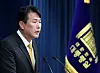 Kim Tae-hyo, principal deputy national security adviser, speaks on President Yoon Suk Yeol’s state visit to the United State next week in a press briefing at the Yongsan presidential office in central Seoul on Thursday. [NEWS1]