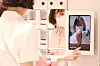 Customers can test makeup virtually with a makeup testing service that uses augmented reality. [YONHAP]
