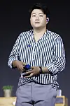 Trot singer Kim Ho-joong [YONHAP]