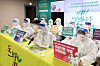 Members of the Korean Health and Medical Workers’ Union hold a press conference concerning government support for 134 medical institutions at the Korean Health and Medical Workers’ Union office in Yeongdeungpo District, western Seoul, on Wednesday. During the press conference, union members said that the health workers cannot keep up with K-quarantine. They demanded basic necessities for a better work environment such as more manpower in the public health centers. If the government does not implement real solutions, the union said that they will go on strike on Sept. 2. [NEWS1]