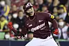 Song Sung-moon celebrates after hitting an RBI at the top of the second inning in Game 2 of the second round of the KBO playoffs against the LG Twins and Jamsil Baseball Stadium in southern Seoul on Tuesday. [YONHAP]