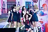Girl group UNIS performs lead track “SWICY” during a showcase on April 15 at Yes24 Live Hall in eastern Seoul for the release of its second EP, ″Swicy.” [DANIELA GONZALEZ PEREZ]