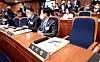 The seat for Democratic Partylawmaker-elect Yoon Mee-hyang at a National Assembly seminar for first-termrepresentatives is empty on Wednesday. [OH JONG-TAEK]