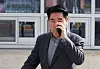 Former Seongnam city councilman Choi Yoon-gil leaves the Suwon District Court in Gyeonggi onWednesday after the court had sentenced him to more than 4 years in prison. [YONHAP]