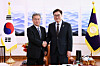 National Assembly Speaker Woo Won-shik, right, poses for a photo with Joseph Yun, the acting U.S. ambassador to Korea, during their meeting at the National Assembly in Seoul on Feb. 18. [NATIONAL ASSEMBLY SPEAKER'S OFFICE]