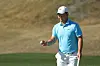 Kim Joo-hyung waves on the fourth green during the final round of The American Express at PGA West Pete Dye Stadium Course in La Quinta, California on Sunday. [GETTY IMAGES]