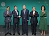 Ban Ki-moon, chairman and president of the Global Green Growth Institute (GGGI) and a former UN secretary general, center; Ambassador of New Zealand to Korea Philip Turner, second from left; and Yoo Yeon-chul, ambassador for climate change at Korea's Ministry of Foreign Affairs, second from right, at the conference on climate change hosted in central Seoul by the GGGI and the embassy on Tuesday. [PARK SANG-MOON]
