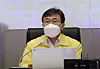 Health and Welfare Minister Kwon Deok-cheol speaks at the government's daily Covid-19 response meeting on Thursday. [YONHAP]