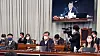 Senior Presidential Secretary for Civil Affairs Shin Hyun-soo, center, attends the cabinet meeting at the Blue House on Tuesday. [YONHAP]