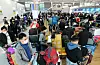 Passengers to Vietnam line up at Incheon International Airport on March 4, 2020, before the Vietnamese borders were completely closed. [KIM SUNG-RYONG]