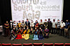 Members of the Bangladesh Cultural Association in Korea, Korean Film Council, Swami Vivekananda Cultural Centre of India and students from Hankuk Univerisity of Foreign Studies celebrate the opening of the Second South Asian Film Festival at the KT&G Sangsangmadang theater in western Seoul last Friday. The festival showed movies from India, Bangladesh, Nepal, Sri Lanka, Afghanistan and Bhutan through the weekend.[BANGLADESH CULTURAL ASSOCIATION IN KOREA]
