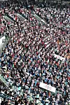 Jamsil Baseball Stadium in southern Seoul is packed with viewers who came to cheer a KBO game between the Lotte Giants and Doosan Bears on Sunday. The KBO season kicked off on Saturday, with tickets for games over the weekend sold out. [YONHAP]
