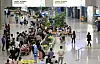The picture shows the arrival hall of Incheon International Airport on Sunday. On Sunday, 135 daily imported Covid-19 cases were reported, the most since Feb. 28. [NEWS1]