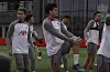 Luis Diaz, center, trains with the Liverpool squad ahead of a Preimer League game against Leeds United on Monday. [ONE FOOTBALL]