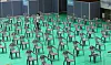 A vaccination center in Gwangju is empty on Thursday, as the government decided to suspend AstraZeneca vaccinations amid concern over some recipients experiencing blood clots. [YONHAP]