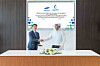 Oh Se-chul, president and CEO of Samsung C&T, left, shakes hands with Saad Sherida Al Kaabi, president and CEO of QatarEnergy, during a signing ceremony. [SAMSUNG C&T]