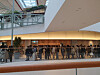 People line up at the Blue Bottle , located in Yeouido, western Seoul at The Hyundai Seoul. [CHU IN-YOUNG]