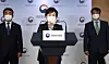 Land Minister Kim Hyun-mee announces the government plans to supply jeonse housese in stablizing the market including remodeling hotels at the government complex in Seoul on Thursday. [YONHAP]