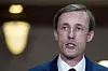 Former Hillary Clinton aide Jake Sullivan speaks to reporters on Capitol Hill in Washington in September 2016. Sullivan was designated as Biden's national security adviser. [AP/YONHAP]