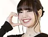 Lisa of girl group Blackpink poses for a photo at a jewelry brand event held at a hotel in Seoul in March. [NEWS1]