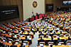A motion to impeach Justice Minister Choo Mi-ae, sponsored by 110 conservative opposition lawmakers, is brought up for a vote at the National Assembly on Thursday.  [YONHAP}