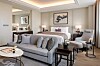 A premium deluxe room at Paradise City in Incheon. Hotels are putting extra care into disinfecting facilities to attract customers planning a staycation for the summer holidays. [PARADISE CITY]