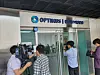 Reporters wait in front of the office of Optimus Asset Management in Gangnam District, southern Seoul, on July 15. [JEONG YONG-HWAN]