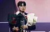 Player of the Year Lee ″Faker″ Sang-hyeok speaks to the audience during the 2023 LCK Awards at the IVEX studio in Gwangmyeong, Gyeonggi on Wednesday. [NEWS1]