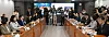 Negotiators from Korea, left, and Japan meet at the Foreign Ministry in Seoul on Friday to discuss details about an upcoming trip to Fukushima by a Korean delegation to inspect the defunct nuclear power plant. [NEWS1]