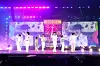 Boy band BTS gives a performance in an offline concert held on April 8 in Las Vegas. The band will perform again on April 15 and 16. [BIG HIT MUSIC]