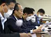 Finance Minister Choo Kyung-ho heads a meeting with the heads of the Bank of Korea, the Financial Services Commission and the Financial Supervisory Service on Thursday in Seoul to discuss the U.S. Federal Reserve's rate increase. [YONHAP]