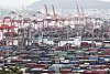 Cargo being loaded in Busan on Feb. 1 [YONHAP]