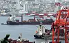 A port in Busan on Monday. Korea’s trade deficit continued for the fifth straight month in September. [YONHAP]
