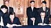 Former President Kim Dae-jung, front left, and former Japanese Prime Minister Keizo Obuchi sign the the New Korea-Japan Partnership towards the Twenty-first Century, which includes 11 articles addressing historical issues, on Oct. 8, 1998. Also known as the Kim-Obuchi Declaration, it was the first time a Japanese prime minister directly apologized to South Korea for causing harm and suffering to the people during the period of colonial rule. [KIM DAE-JUNG PRESIDENTIAL LIBRARY & MUSEUM]