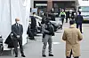 Intense security, including personnel in armored suits, was present at the entrance of Lotte Hotel, which was obscured with tenting material, in downtown Seoul on Thursday. Saudi Arabia’s Crown Prince Mohammad bin Salman Al Saud stayed at the hotel from early Thursday morning. Prime Minister Han Duck-soo greeted the crown prince at Seoul Air Base. [YONHAP]