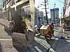 Paper collectors hurry on after sharing a few words with a Korea JoongAng Daily reporter and LoveRe: Paper staff. [YOON SEUNG-JIN, LOVERE: PAPER]