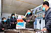 Workers at a shoe factory in Pyongyang are at work wearing masks last Friday. The Rodong Sinmun, North Korea's official party newspaper, disclosed a set of photos in a special feature about its elementary-level workers on Dec. 25. [NEWS 1]