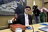 Bank of Korea Gov. Rhee Chang-yong bangs the gavel to open a meeting of the central bank's Monetary Policy Committee in central Seoul on Thursday. [BANK OF KOREA]